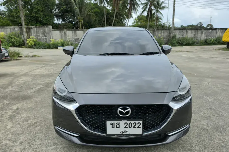 Mazda 2 — аренда на Пхукете