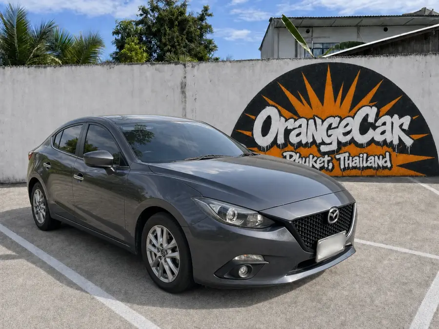 Mazda 3 2019 — аренда на Пхукете